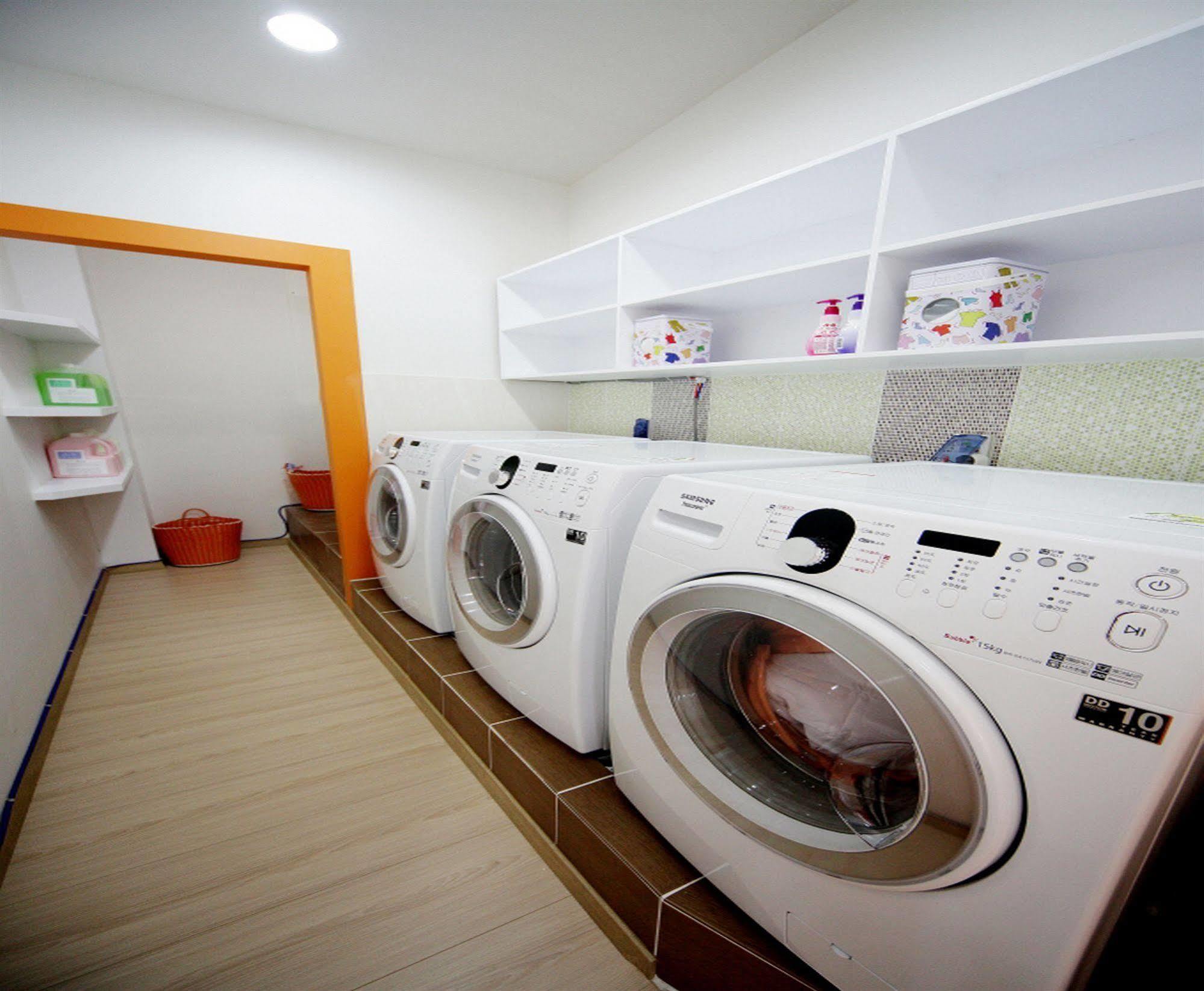Sol Guest House_Haeundae Пусан Екстериор снимка